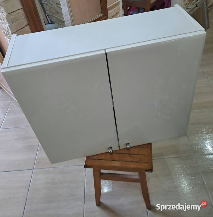 Szafka łazienkowa na wysoki połysk 60tka
