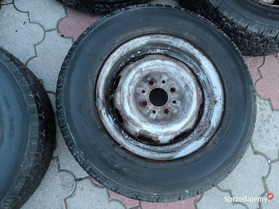 Polonez kolo 5 J13 4x98 opona DEBICA D 124 kola