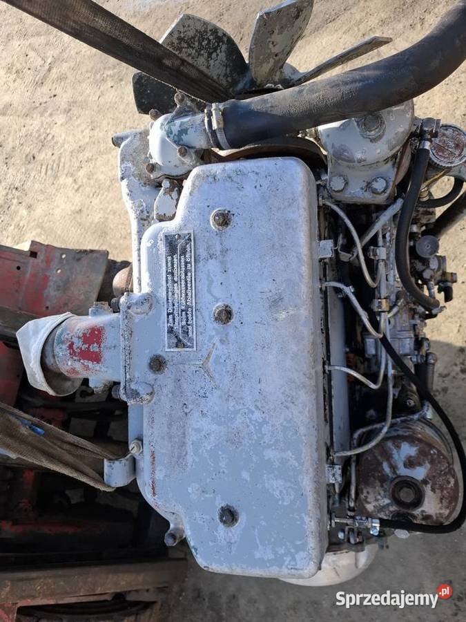Silnik Mercedes OM 3141 DaimlerBenz 4 cylindrowy Targoszyn