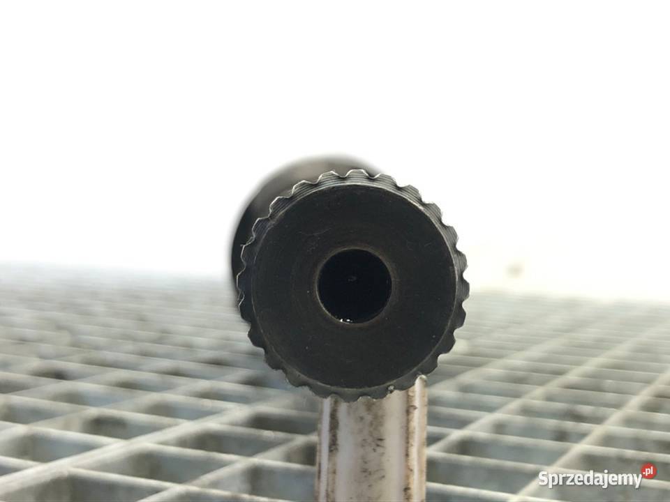 PÓŁOŚ PRAWY PRZÓD PEUGEOT 301 16 92 PRZEGUB