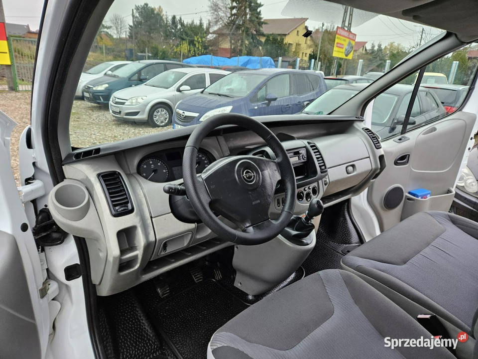Opel Vivaro Opłacony Zadbany Serwisowany z Klimą Kisielice