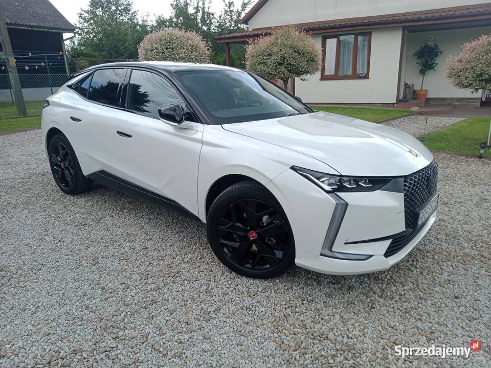 DS Automobiles DS 4