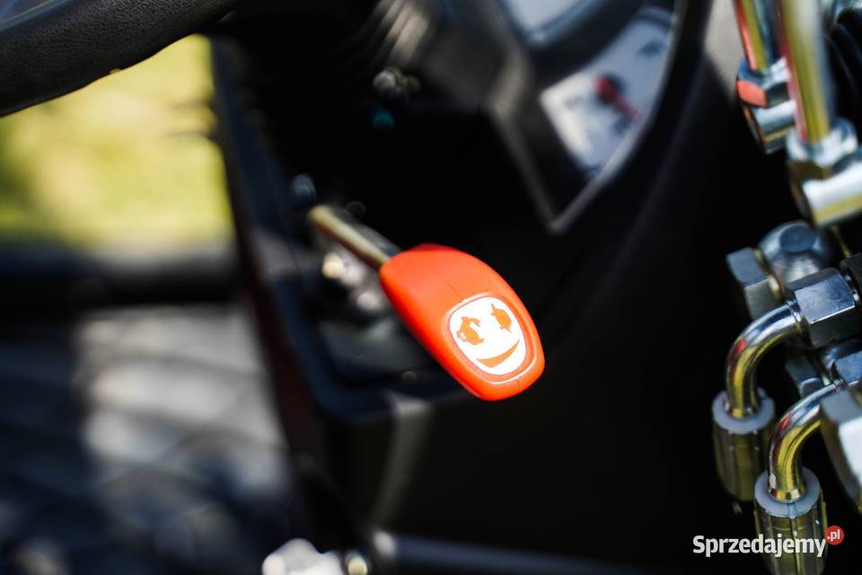 Kubota B2741 Neo Star 4x4 27 CAB kosiarka Tajęcina