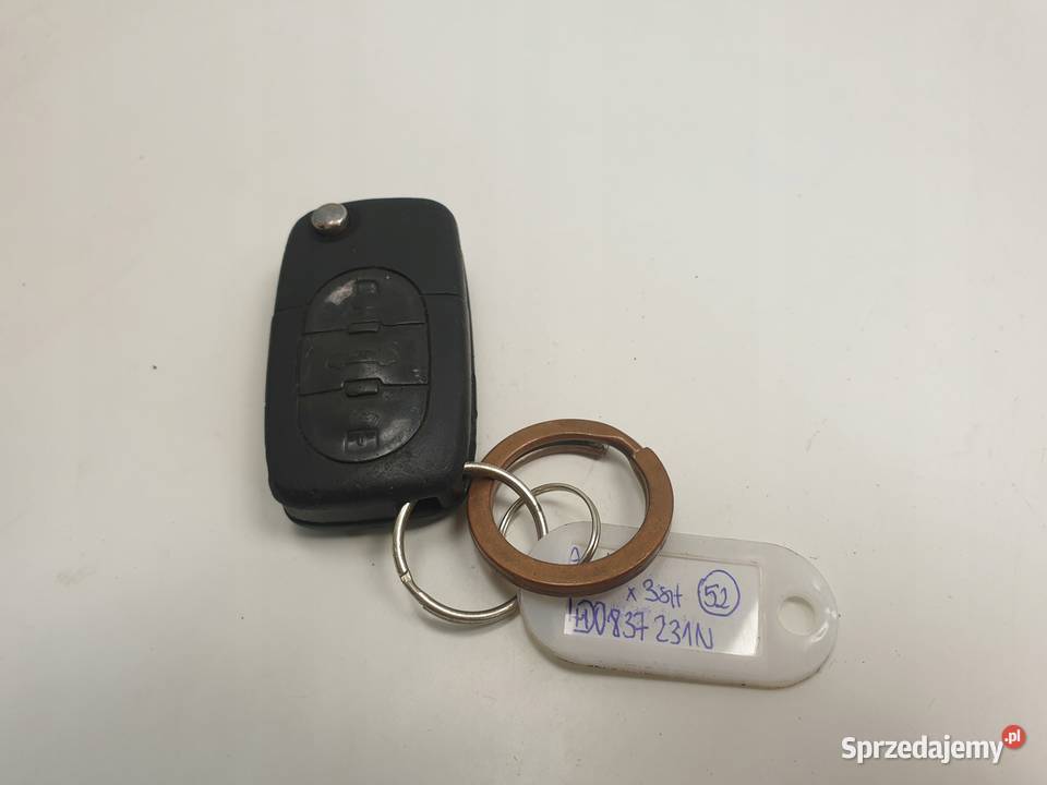 KLUCZYK PILOT AUDI A3 A4 A6 4D0837231N osobowe lubelskie