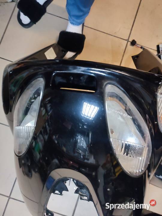 Przód czacha owiewka Yamaha Majesty czarna Piekoszów