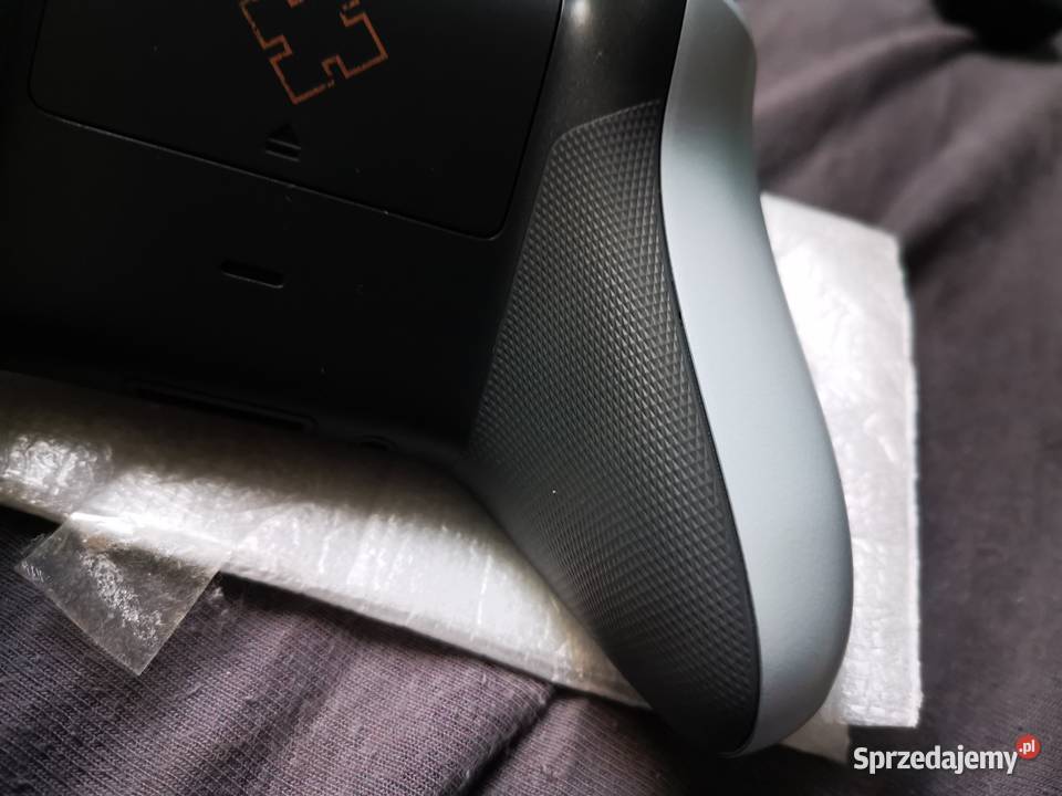 Konsola Xbox One X 1TB Limitowany Gears 5 Gorzów Wielkopolski sprzedam