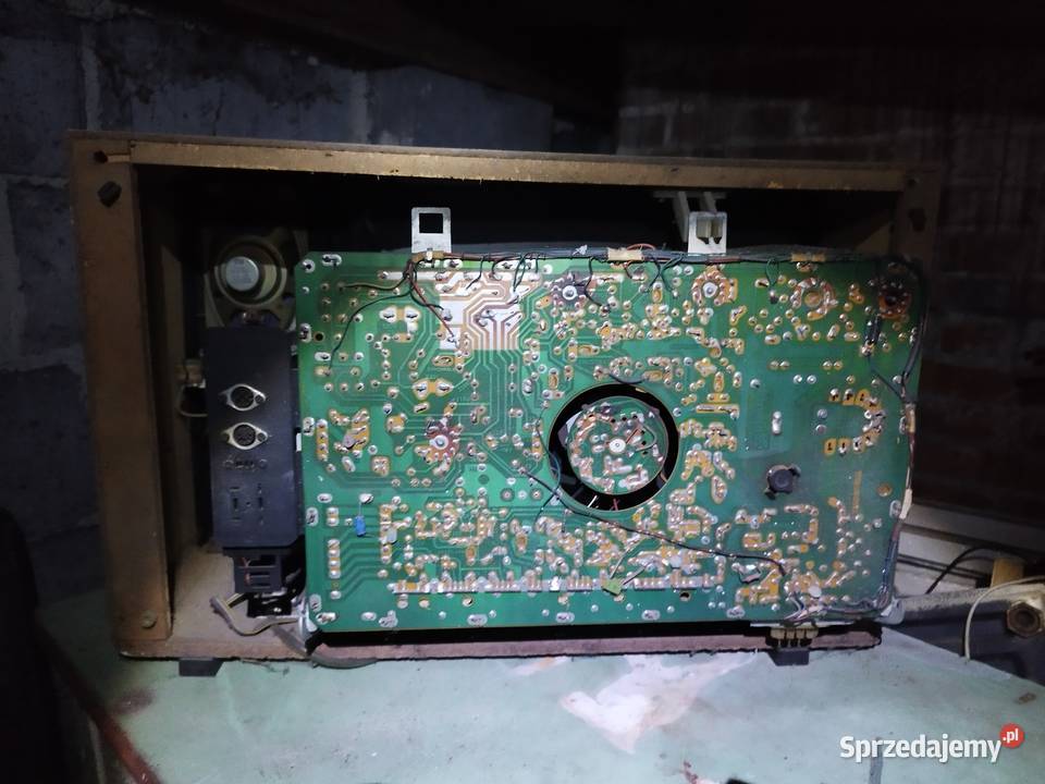 TV UNITRA Antares 233