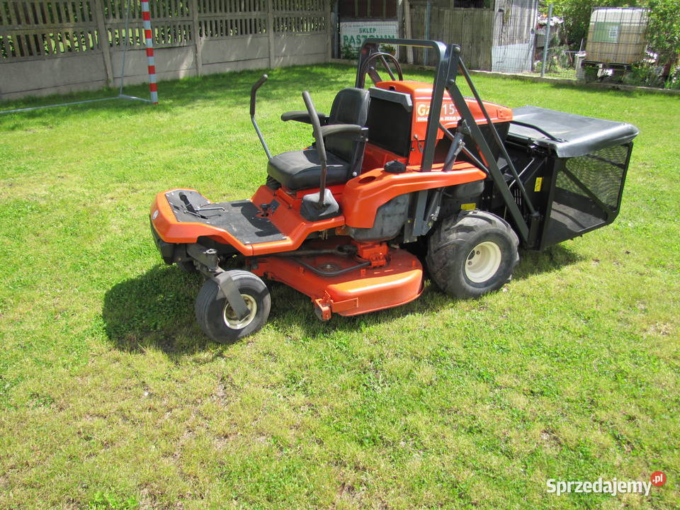 Traktor kosiarka samojezdna Kubota GZD15 górny Węgrów