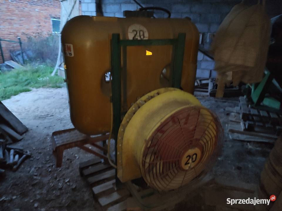 Opryskiwacz sadowniczy 400l TADLEN Zagrody