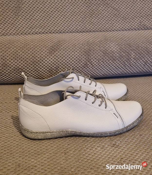 półbuty mokasyny skóra naturalna r 41 Kacper Kraków sprzedam