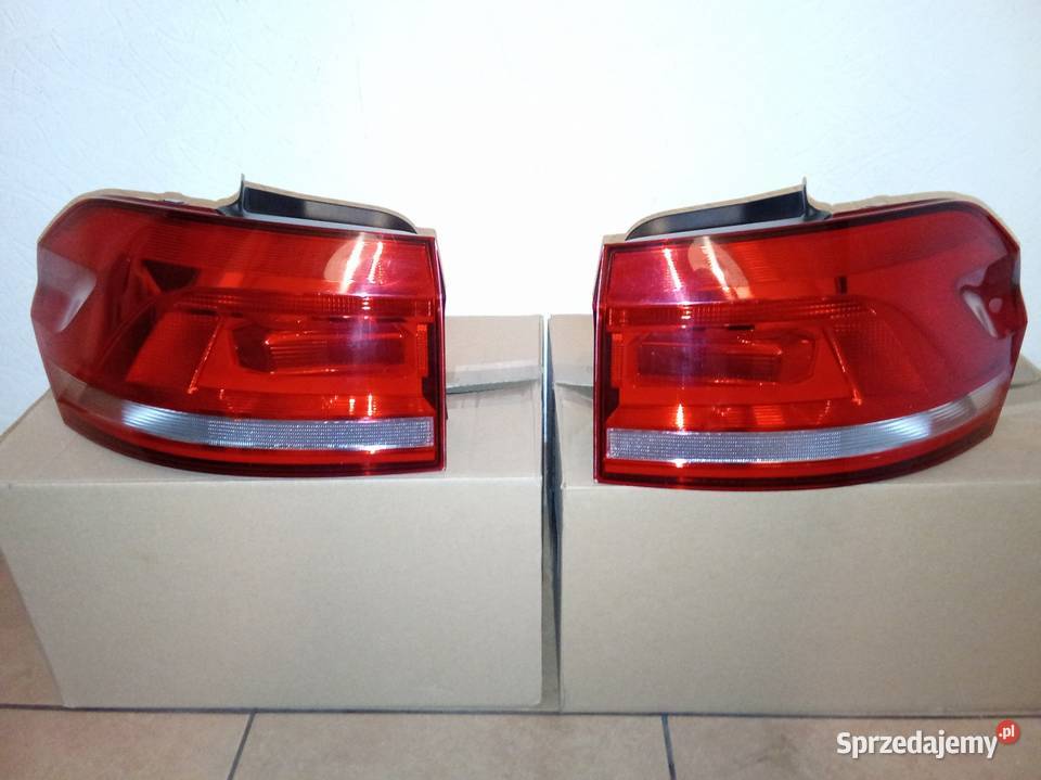 VW Touran2021r5TA lampy tylne lewa i prawa Kamieniec Wrocławski