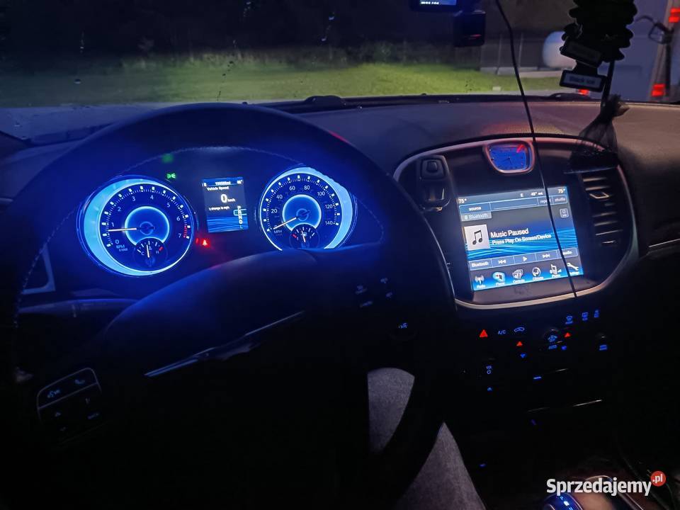 Sprzedam chrysler 300C Ojrzeń