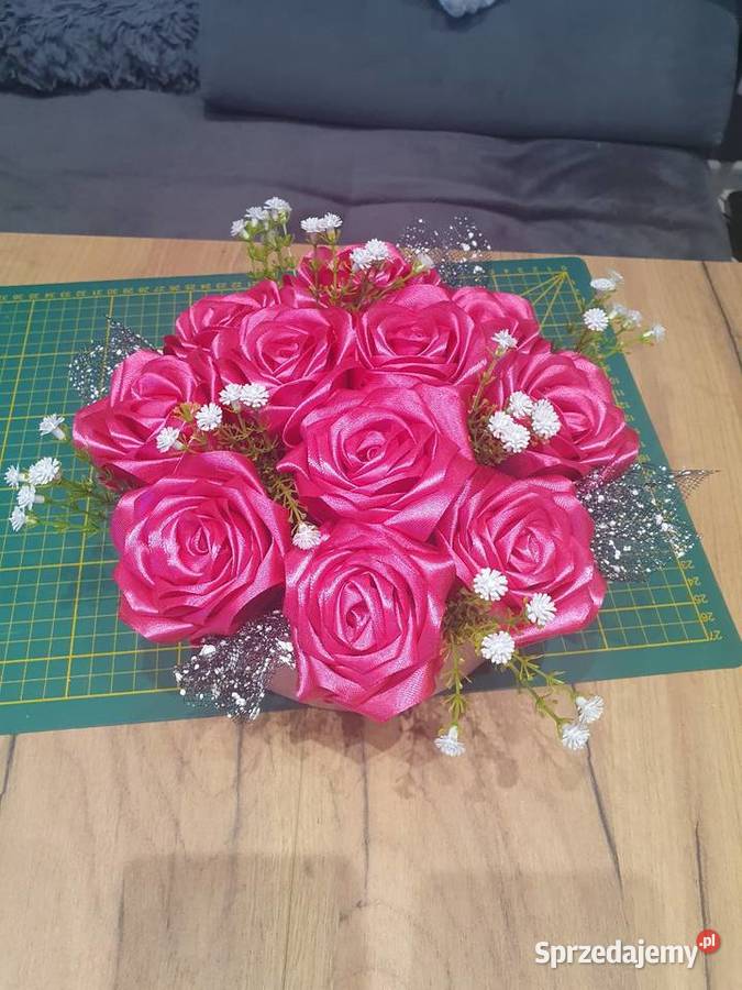 Flowerbox róże ze wstążki
