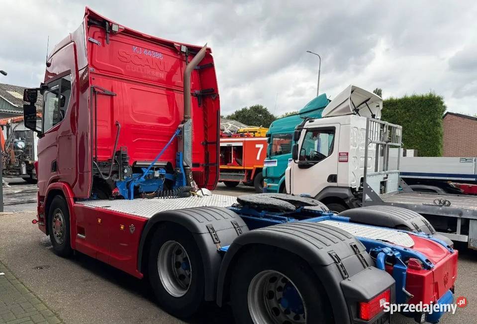 Ciagnik siodlowy 74 tonowy ciagnik 6x4 SCANIA Warszawa