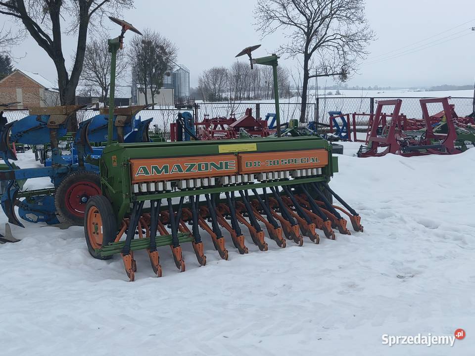 Siewnik zbożowy AMAZONE D8 3m lubelskie Żółkiewka-Osada sprzedam
