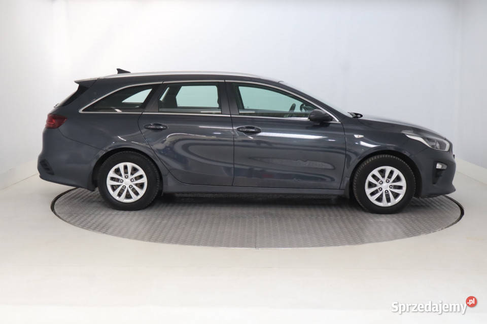 Kia Ceed 14 CVVT światła przeciwmgielne Motoryzacja Zabrze
