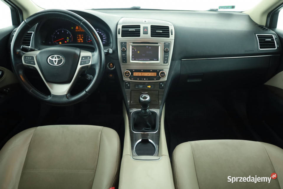 Toyota Avensis 22 D4D podgrzewane fotele Avensis Piaseczno