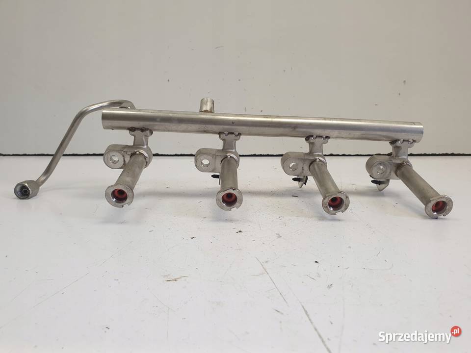 Volvo V60 II 15 T LISTWA WTRYSKOWA 31478555 Chełm