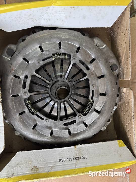 Zestaw sprzęgła LUK 623 3325 00 Układ chłodzenia Łomża sprzedam