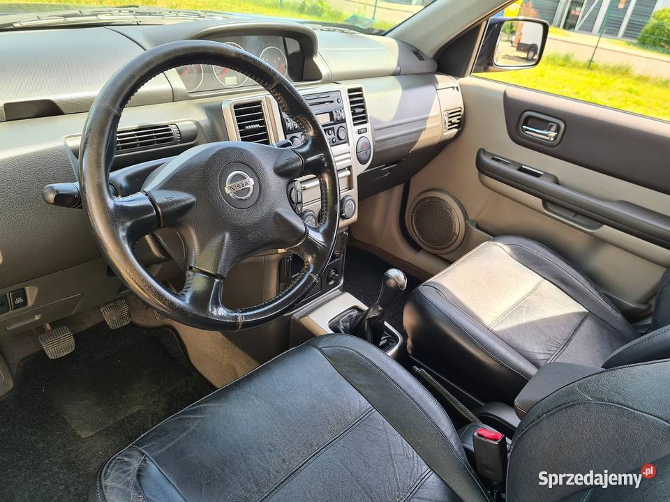 Nissan XTrail 25 benzyna 4WD Skóry 2 sztuki w warmińsko-mazurskie Olsztyn