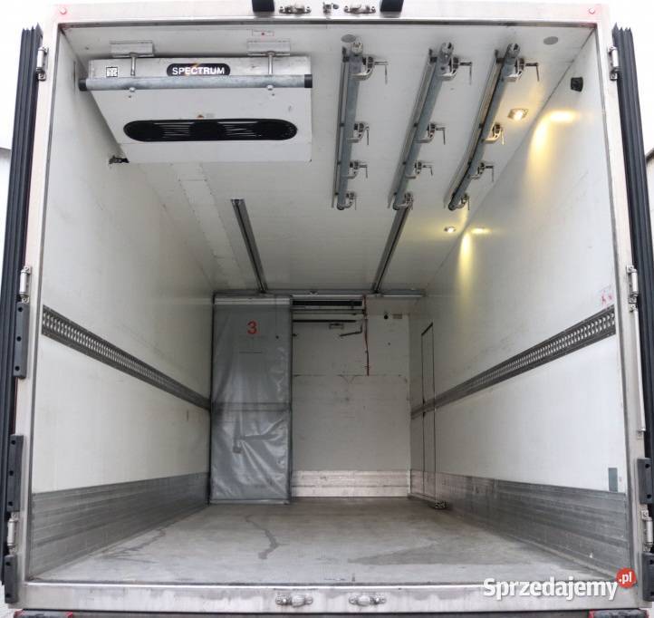 Volvo FL 280 Chlodnia do mięsa Hakowka Eur 6 Rok produkcji 2015 Warszawa