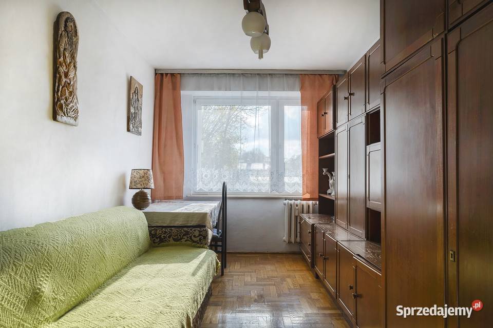 Os Armii Krajowej 72 m 3 pokoje balkon 2 piętro