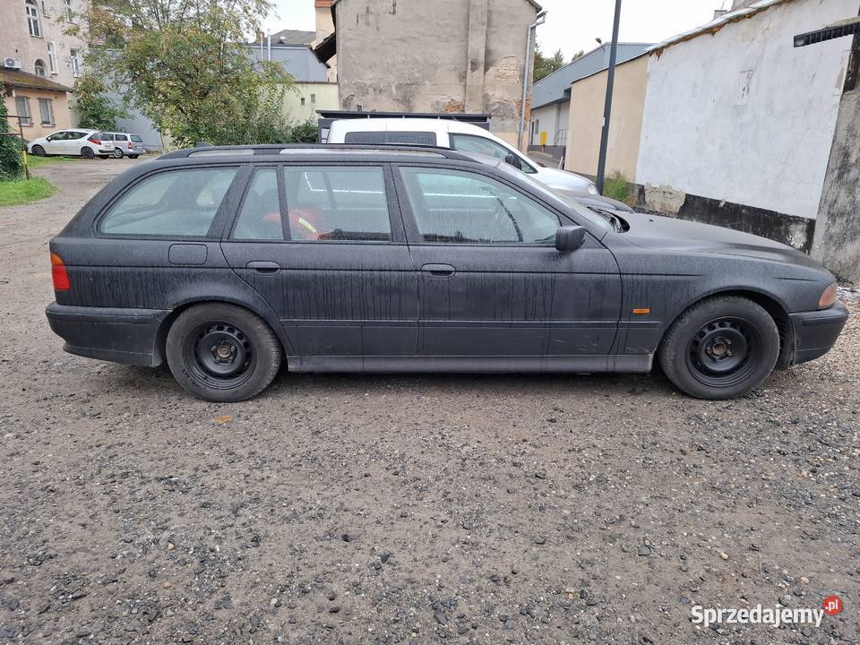 BMW E39 1997 28 LPG Touring na części benzyna+LPG sprzedam