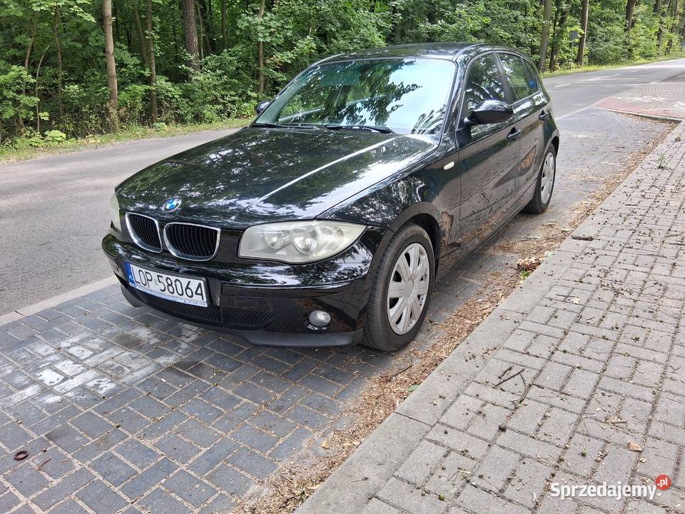 BMW1 E87 2006r20D 118D6Biegowy lakier metallic Seria 1
