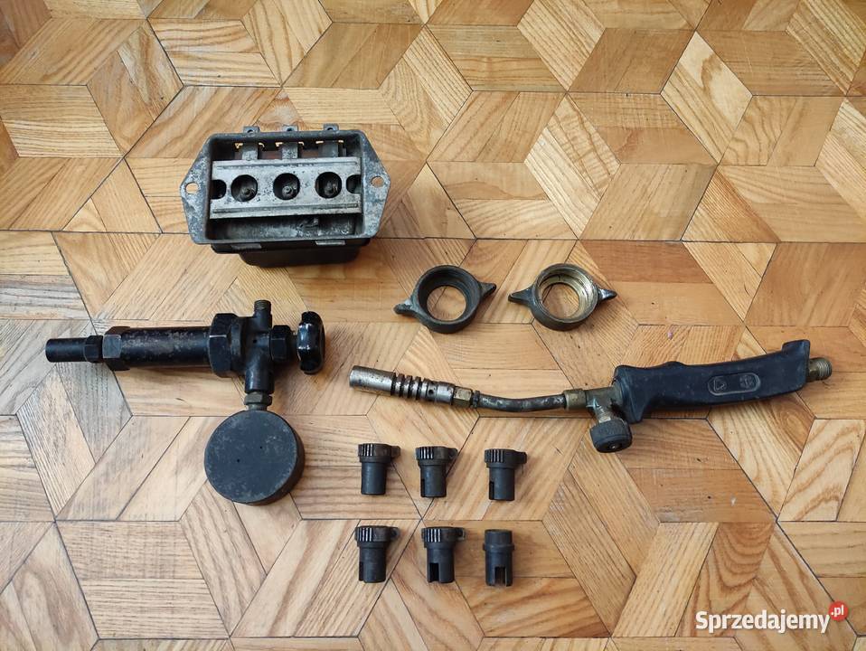 Różne części i manometr Pozostałe dolnośląskie Przeworno