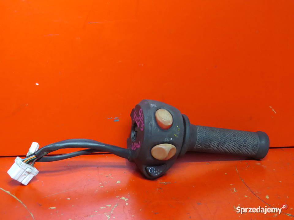 GILERA NEXUS 500 NEXUS500 2012 przełacznik Przełączniki Warszawa