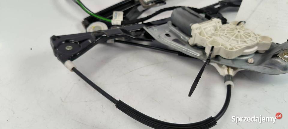 PODNOŚNIK SZYBY PP MERCDESBENZ CKLASA W203 Części samochodowe