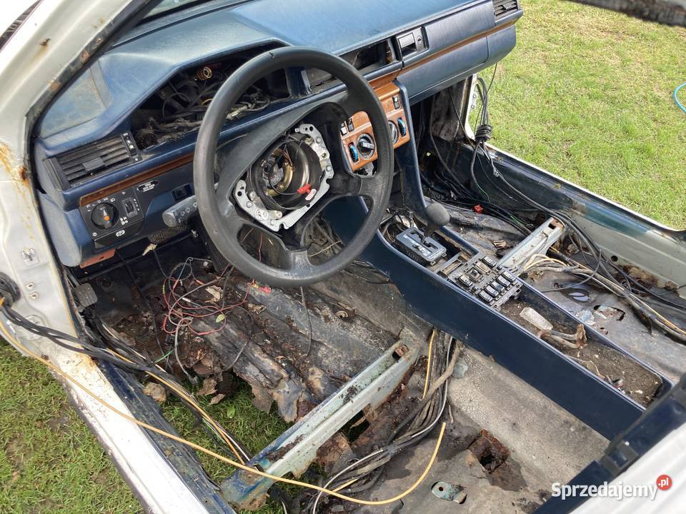 Mercedes 124 Pullman 8 osób Kraśnik