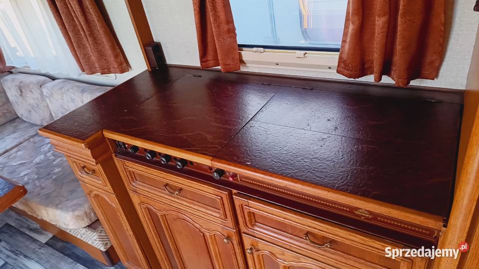 Przyczepa kempingowa campingowa kemping DOMEK Międzybrodzie Bialskie