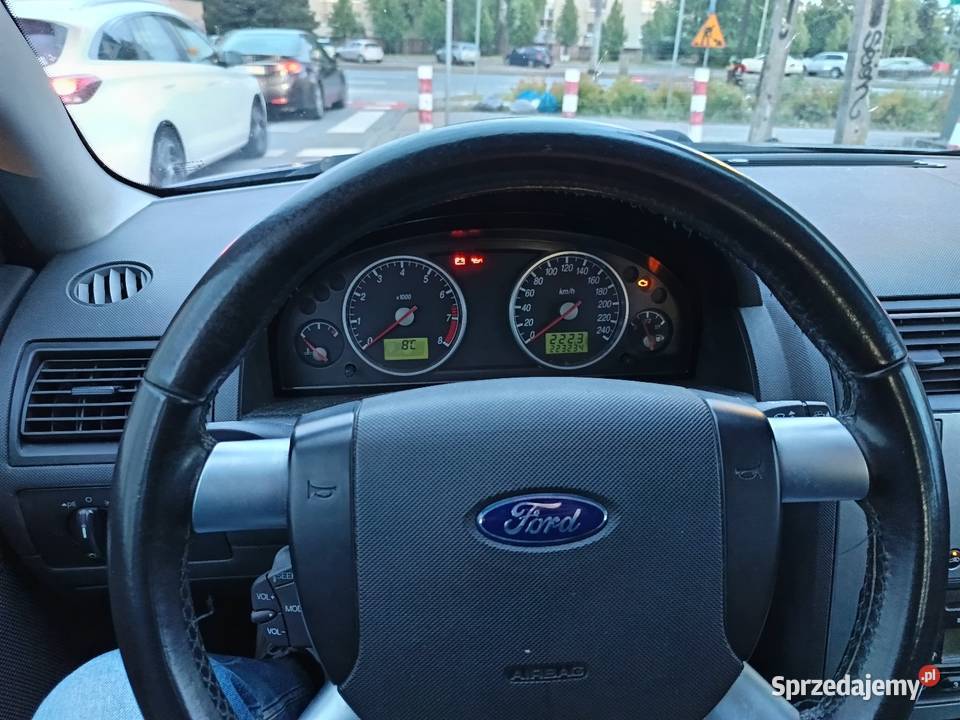 Ford mondeo kombi 18 benzyna klima Warszawa