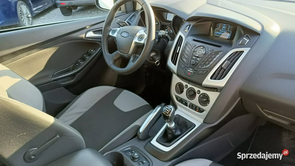 Ford Focus Champions Edition B ekonomiczny Mk3 aluminiowe felgi sprzedam
