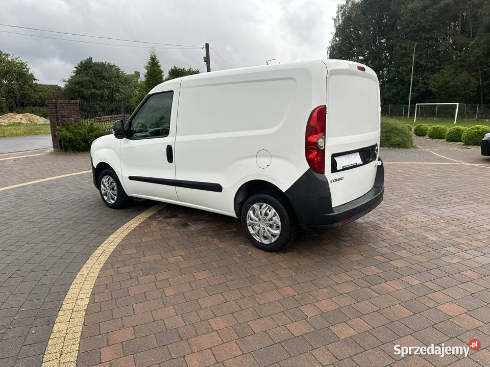 Opel Combo biały mazowieckie Lipówki