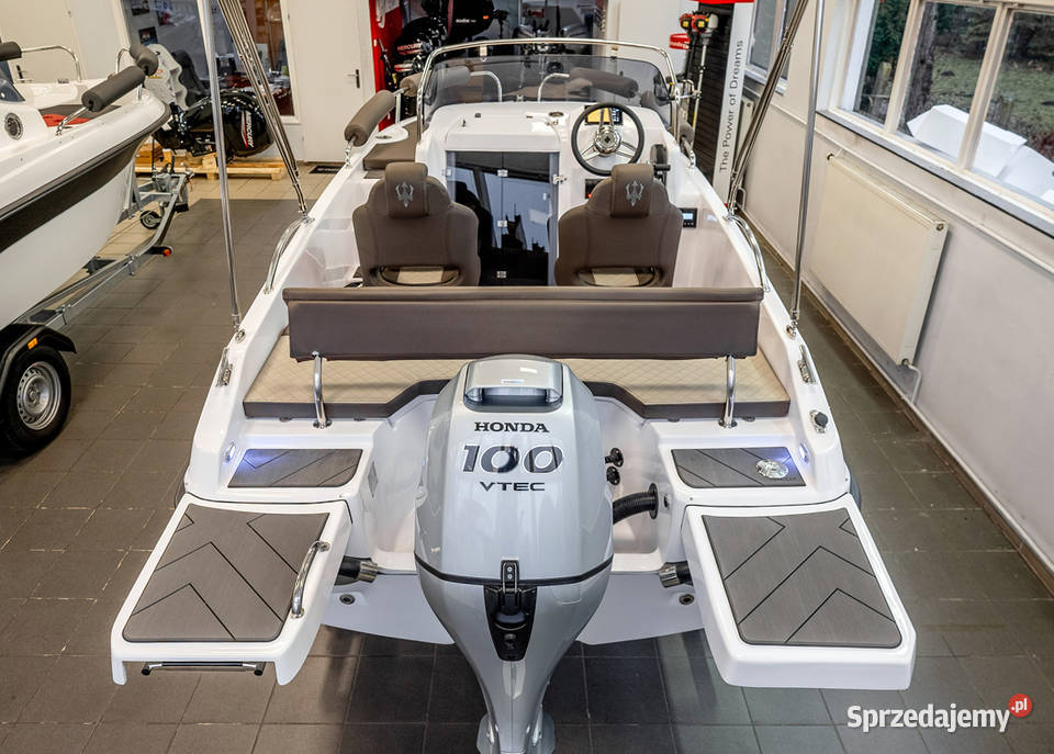 ŁÓDZ MOTOROWA SUNDECK TRIDENT 530 KABINOWA NOWA Motoryzacja Mikołajki