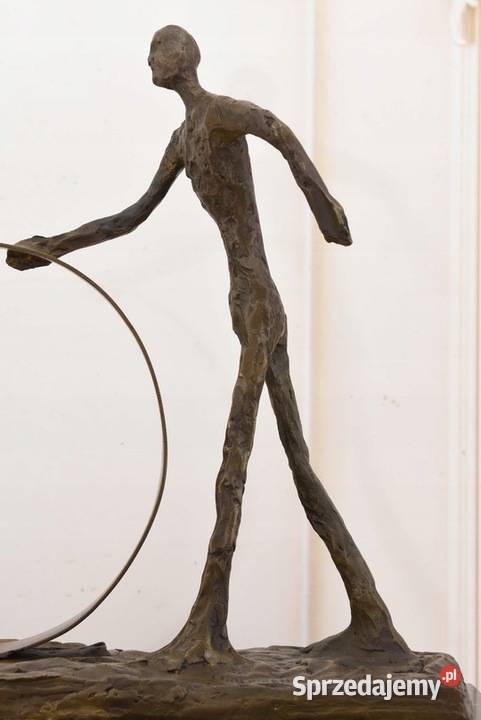 Mężczyzna z Kołem Walking Man Giacometti Style małopolskie Kraków