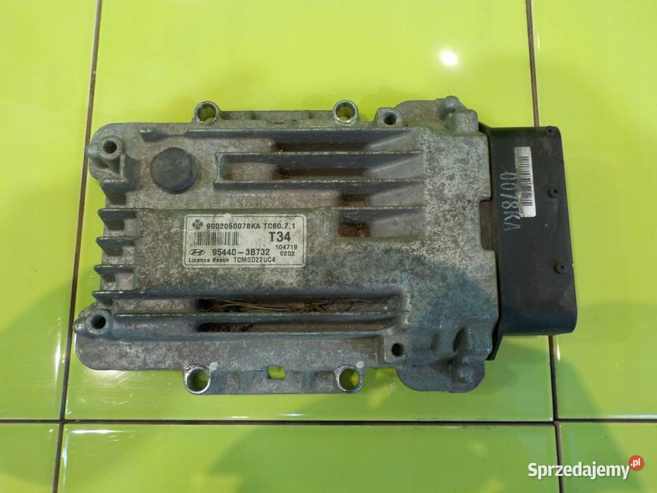 HYUNDAI SANTA FE II LIFT 22 CRDI 11r sterownik Suków