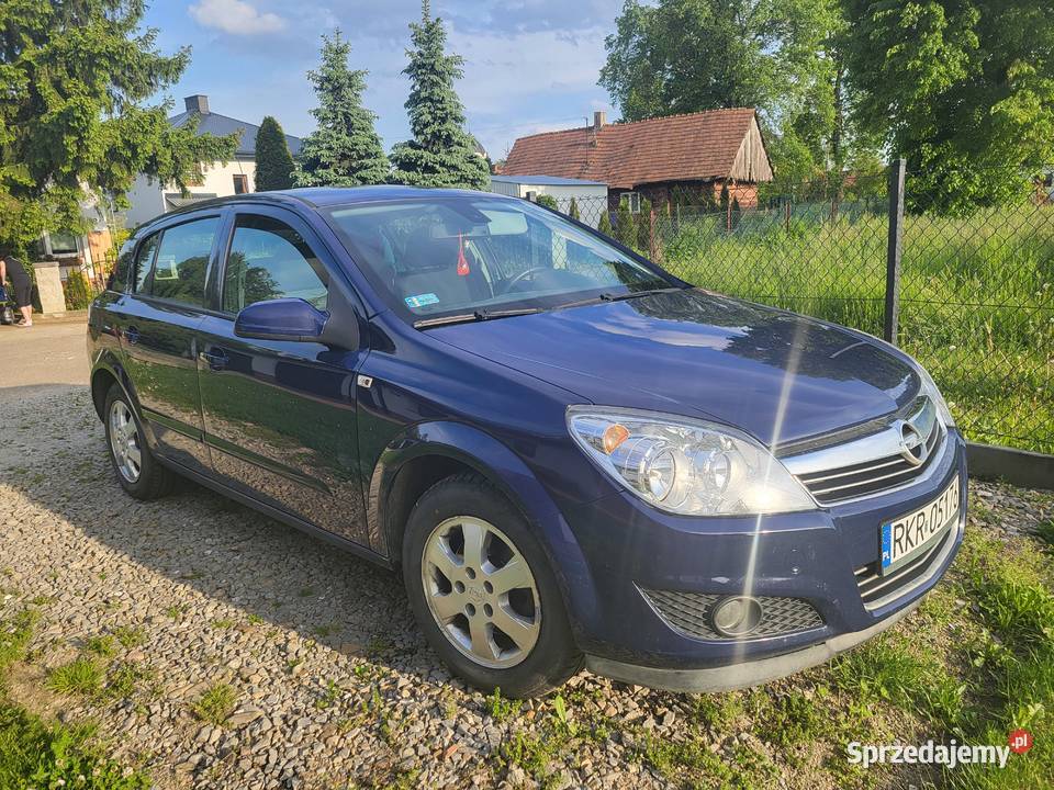 Sprzedam Opel Astra 2007 1600cm3 Wróblik Królewski