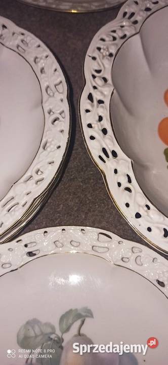 Patera z owocami z ażurem Sygnatura numeryczna Porcelana i szkło Gdańsk