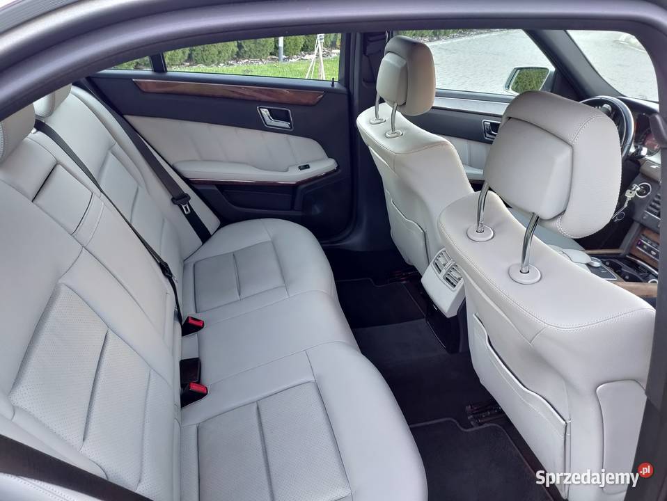 MercedesBenz E klasa W212 E350 LPG Melanów