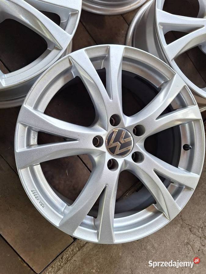 nowe Alufelgi 5x112 17 ET47 Audi A3 A4 VW Golf aluminiowe Choceń