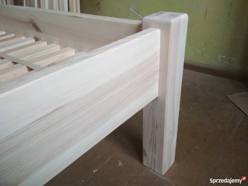 Nowe solidne sosnowe łóżko 140x200 Nisko