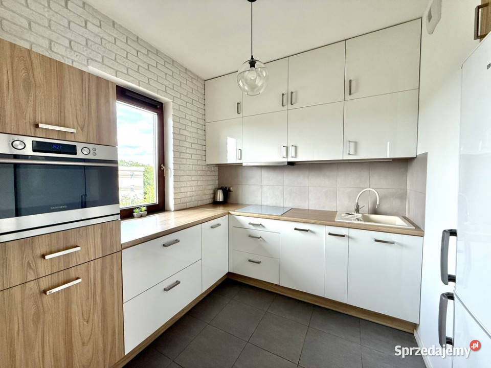 Przestronne 2pokoje z parkingiem i komórką Warszawa