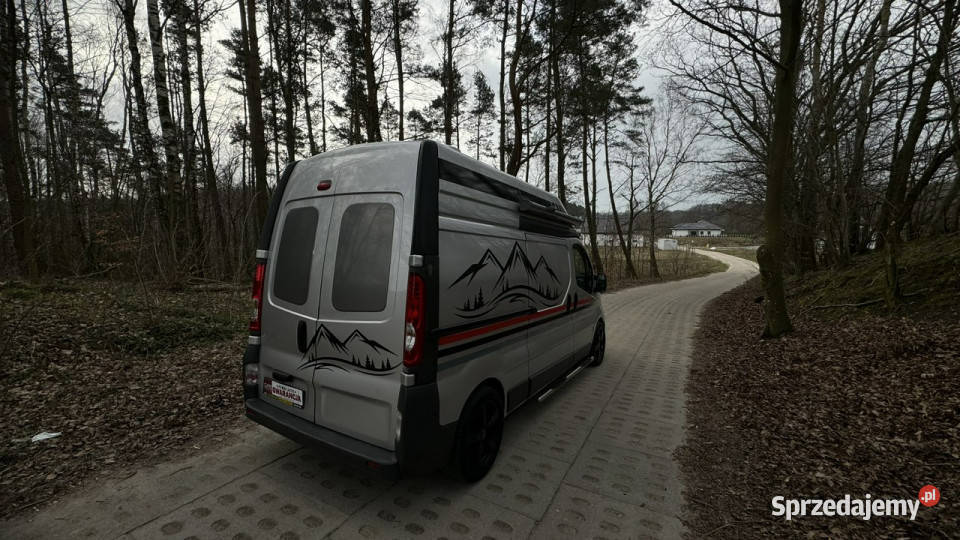 Renault Trafic long Kamper 20dci łóżko lodówka 2/3 Gdańsk