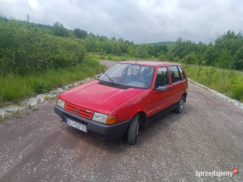 Fiat uno 09 39 radio Nowa Słupia