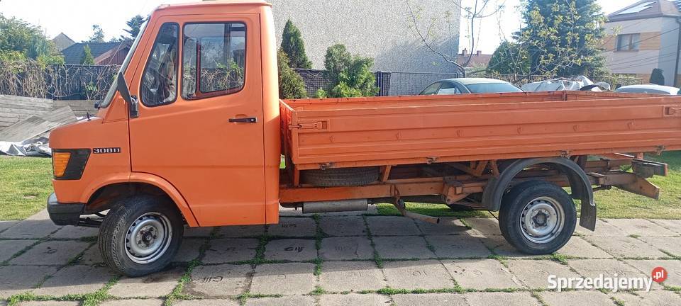 Mercedes 308 kaczka Mercedes-Benz śląskie Pszów