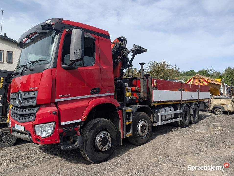 Ciężarówka burtowa MercedesBenz AROCS 3240 8x4 Ropczyce