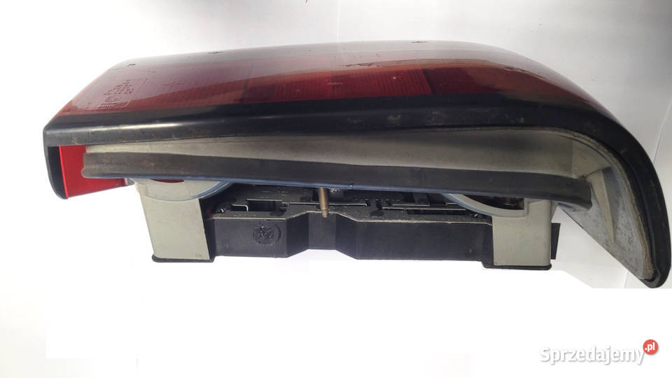 LAMPA TYŁ TYLNA PRAWA VOLVO 850 SEDAN